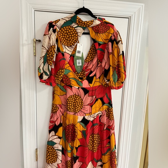 Size large cutout FARM dress. - Picture 3 of 5